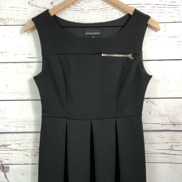 CYNTHIA ROWLEY Pleated Fit and Flare Dress, size 6 - Picture 3 of 8